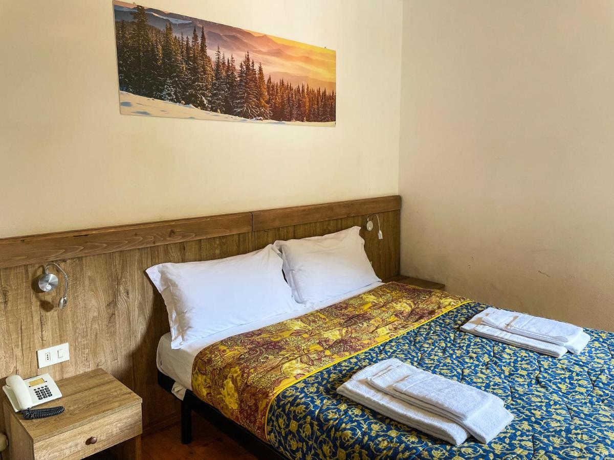 Hotel Al Sasso Di Stria Andraz Exteriör bild