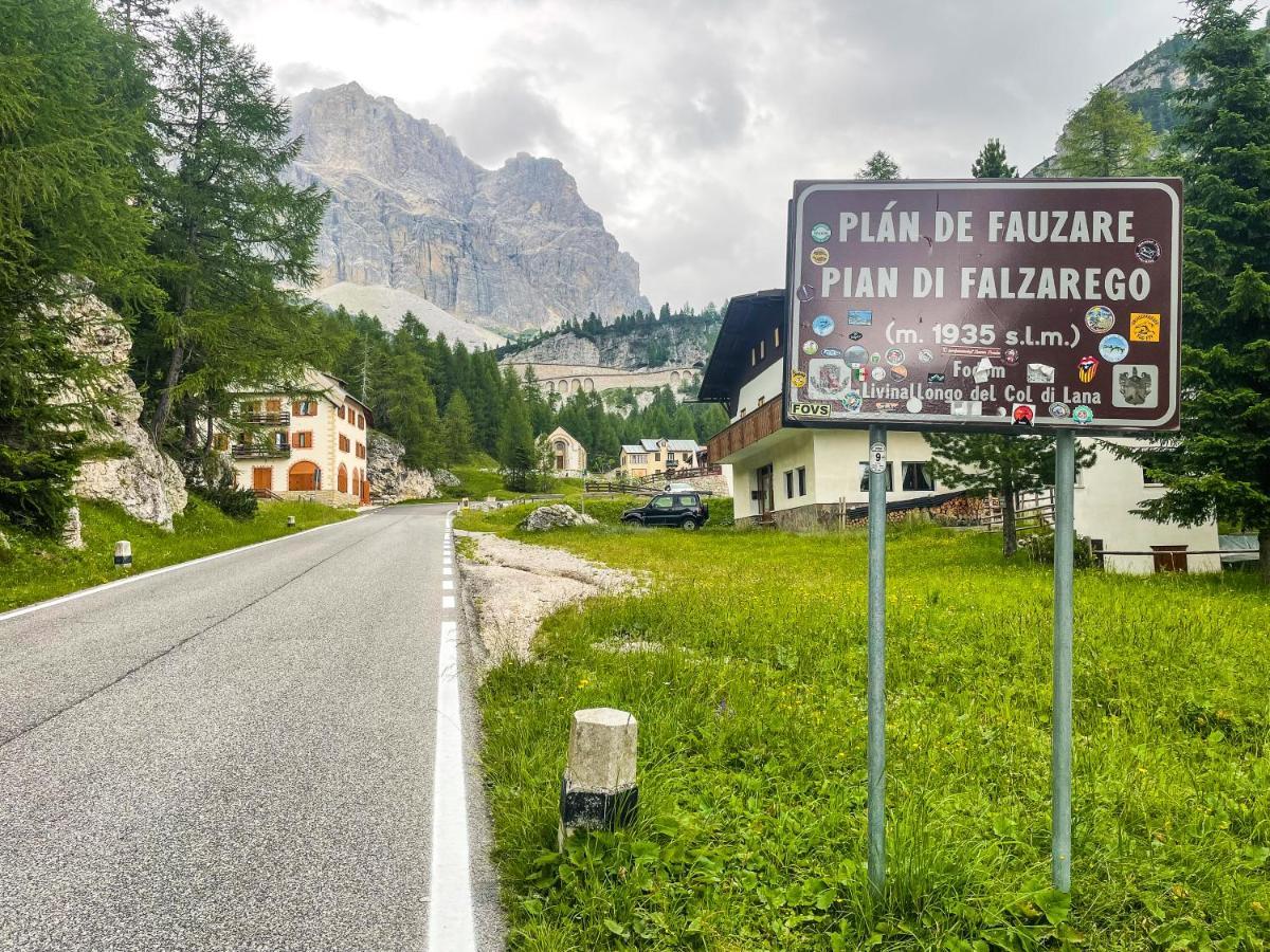 Hotel Al Sasso Di Stria Andraz Exteriör bild